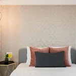 Spectacular - 4br-terrace - Piata Romana アパート ブカレスト