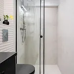 Spectacular - 4br-terrace - Piata Romana Apartman