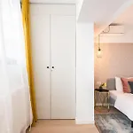 Spectacular - 4br-terrace - Piata Romana Apartman Bukarest
