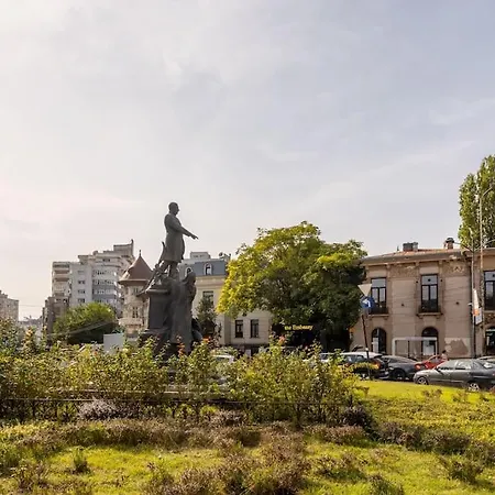 Spectacular - 4br-terrace - Piata Romana Apartament *