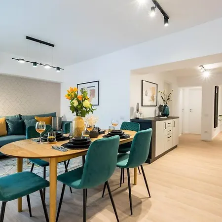 Apartment Spectacular - 4br-terrace - Piata Romana