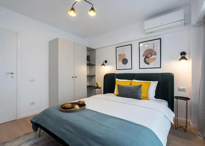 Апартаменты Spectacular - 4br-terrace - Piata Romana Бухарест