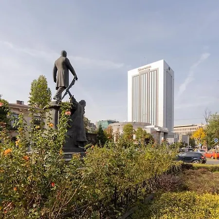 Spectacular - 4br-terrace - Piata Romana *