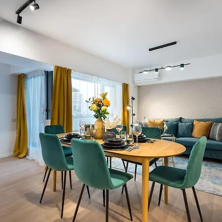 Appartement Spectacular - 4br-terrace - Piata Romana