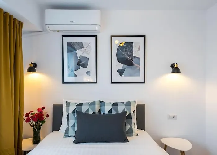 Spectacular - 4br-terrace - Piata Romana Apartman Bukarest